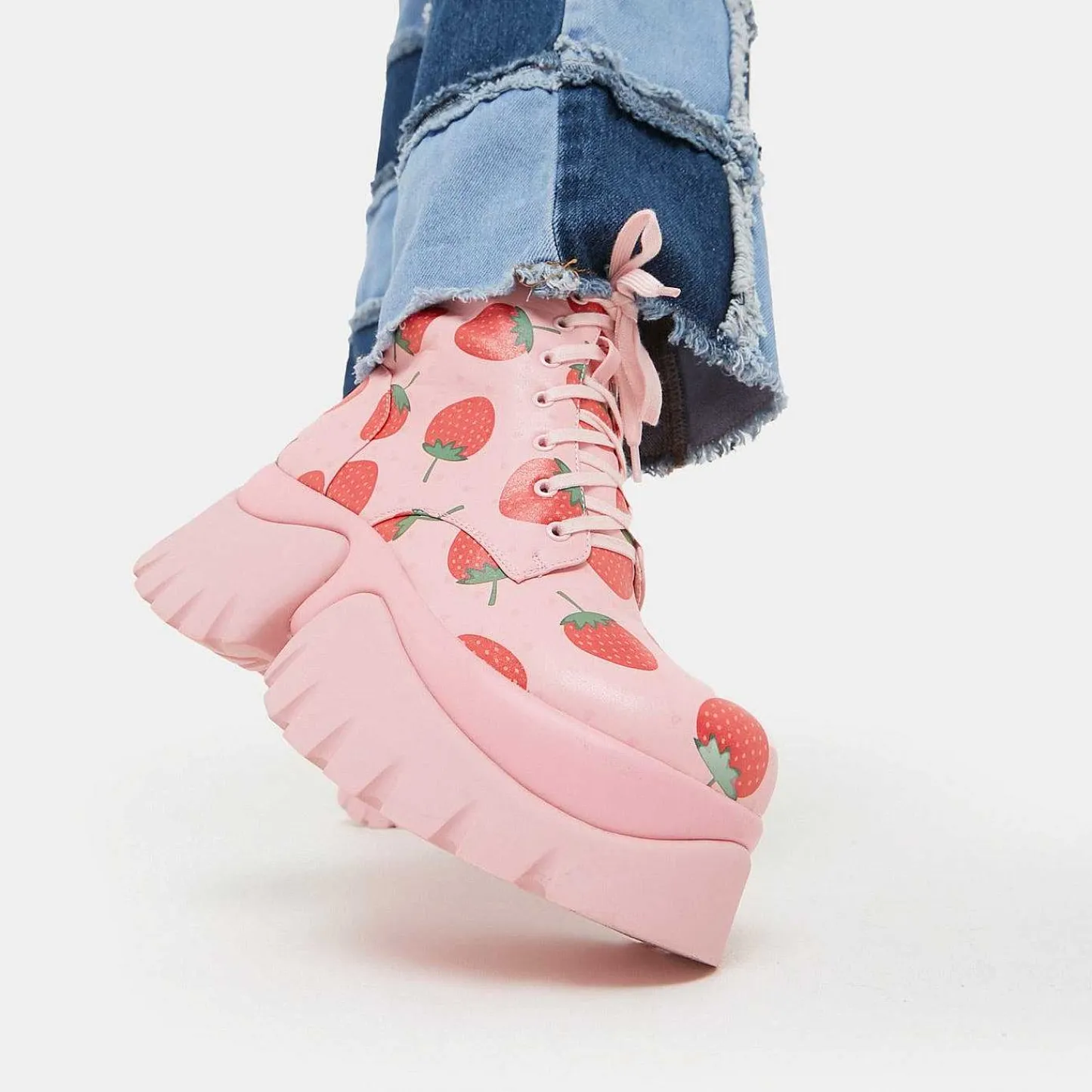 KOI footwear Platformlaarzen-Aardbeiencake Roze Vilun-Laarzen